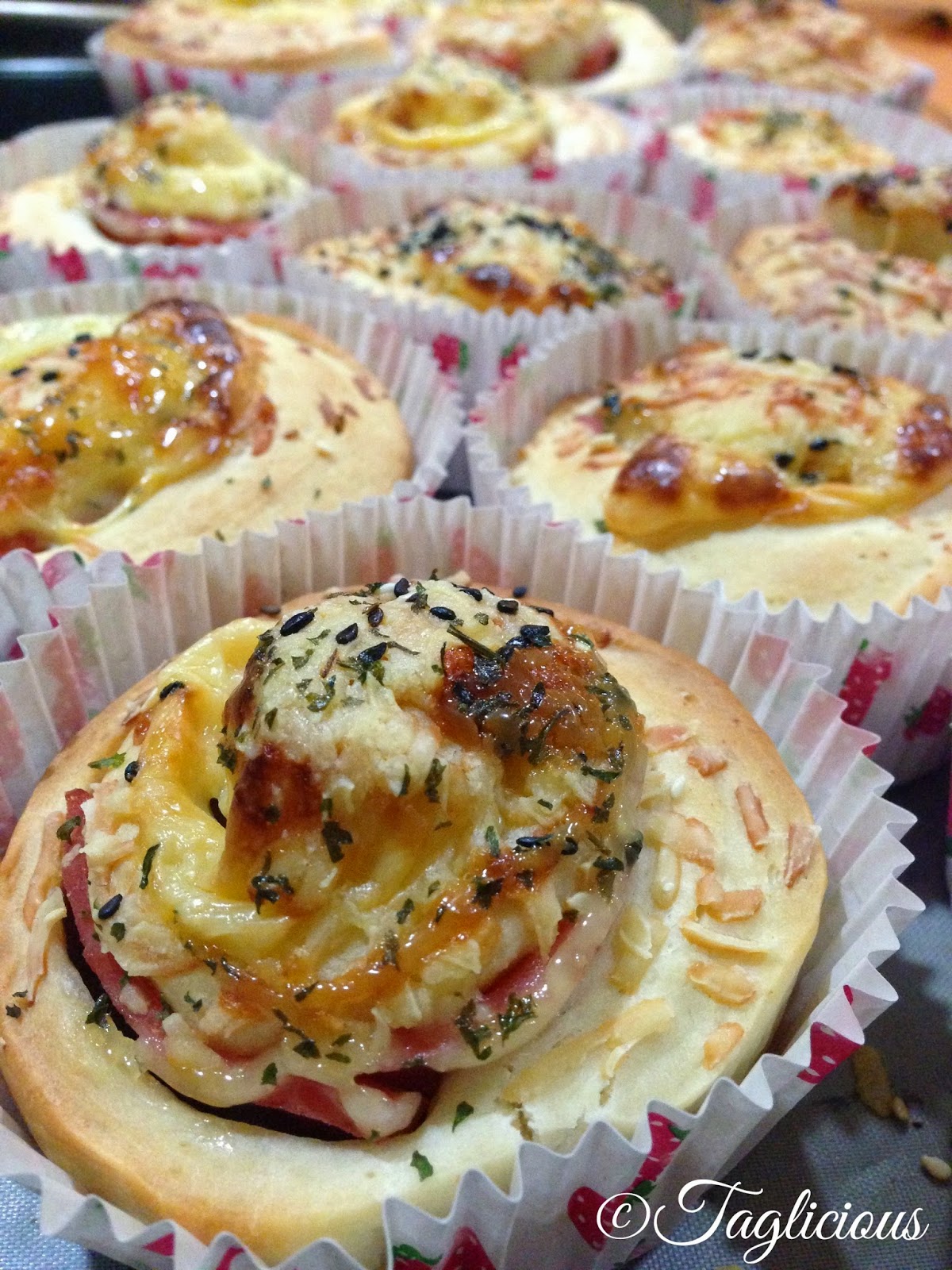 TAGlicious Ham & Cheese Roll Buns in 40mins